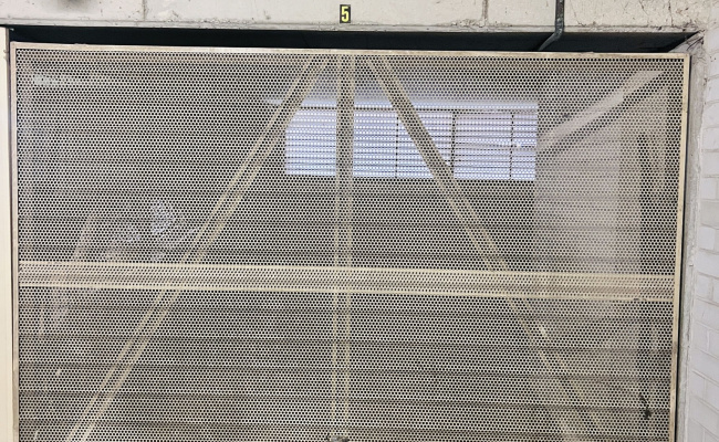 cheap undercover car space near Artarmon station and Chatswood
