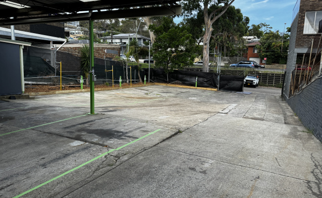Brookvale - Secure Parking near Pittwater Rd