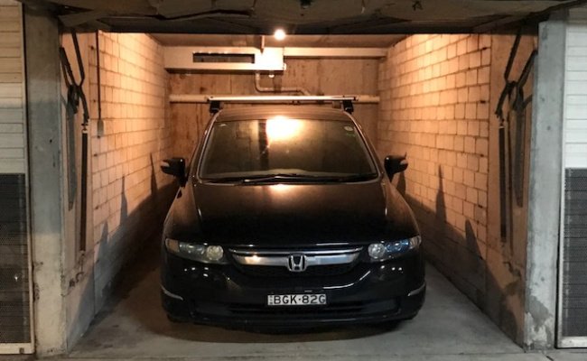 Pyrmont - Secure Lock Up Garage close to Darling Harbour