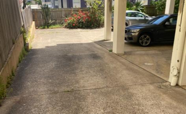 HATCH ONLY! Very short entrance so only suitable for small hatch. Can be used for storage too.