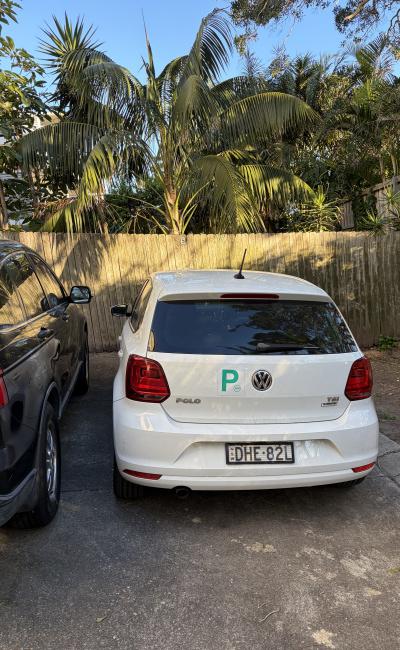 Short term or long term parking available in prime North Bondi