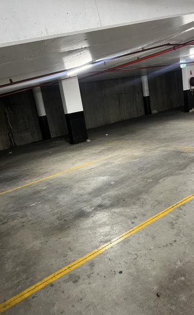 Great parking space westmead