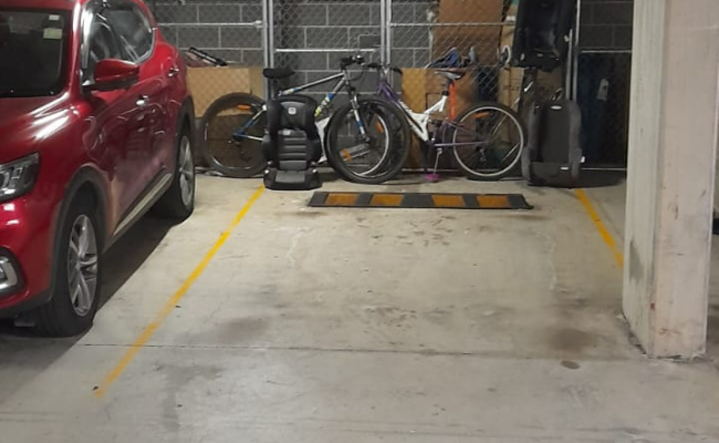 Safe Parking Space in Hawkesbury Road westmead