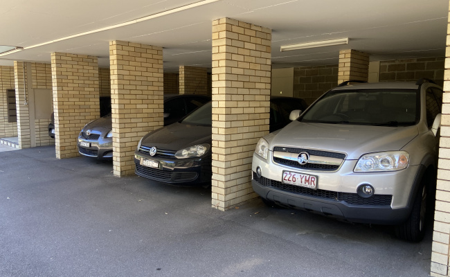 Parking space close to North Sydney CBD