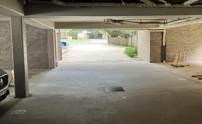 Under cover parking Help St Chatswood