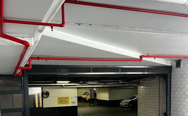 Secure Undercover Parking 2-Min Walk to St Leonards Station