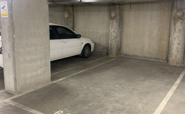 Secure indoor car park in Mascot near airport and train station