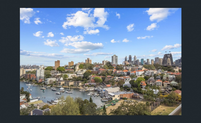 Parking Space is available near North Sydney Ferry, north Sydney Flying Squadron & sub base Platypus