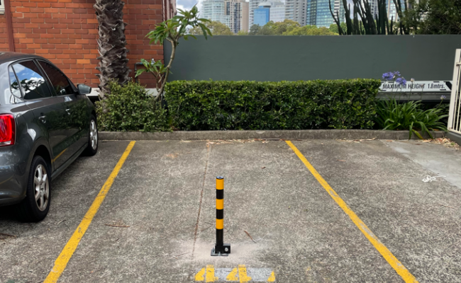 Great Car Spot near North Sydney CBD