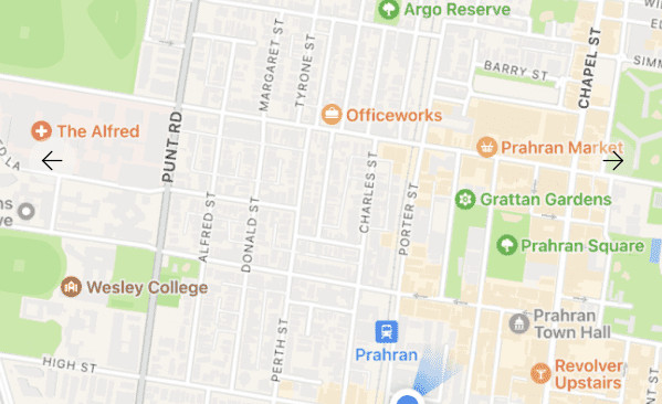 Covered parking space High Street / Prahan