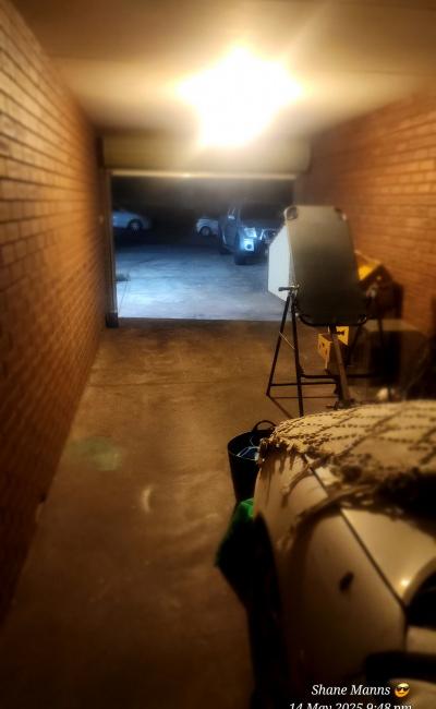 Secure Lockup Parking close to public transport and Fremantle