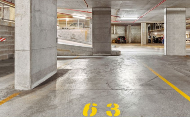 Extra-Large Space in Arncliffe