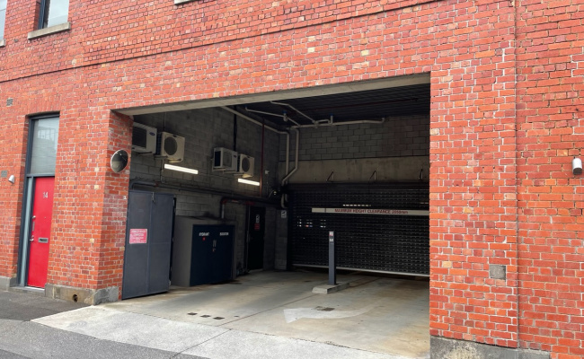 Great secure car park in Collingwood