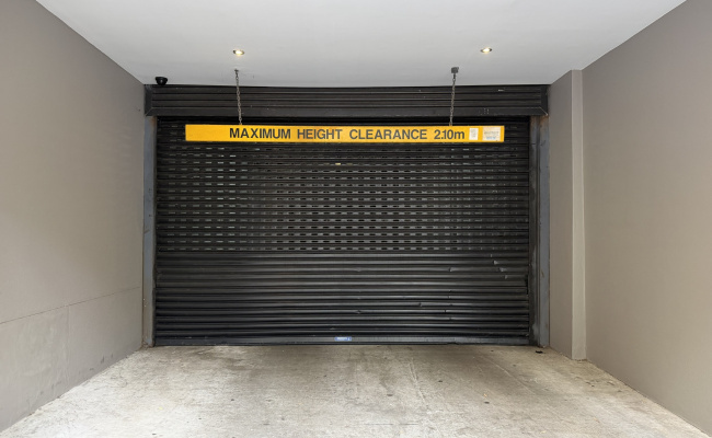 Secure Indoor Parking - Holt St Surry Hills