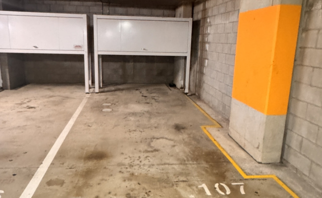 Great underground secure carpark at CBD
