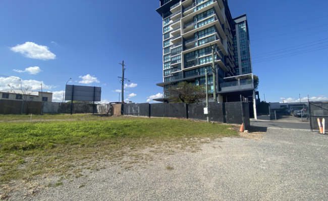 GATED PARKING & STORAGE IN PRIME ALBION LOCATION