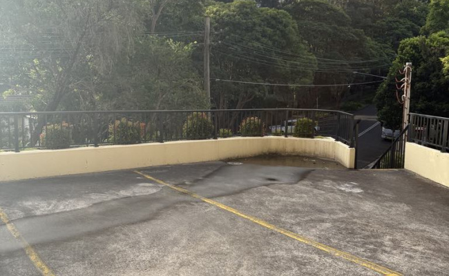 Crows Nest Metro (5-minute walk) - Outdoor lot with 24/7 access