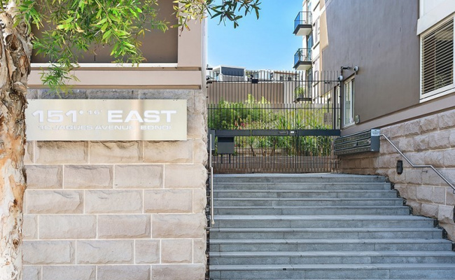 Secure and convenient car space in Bondi Beach