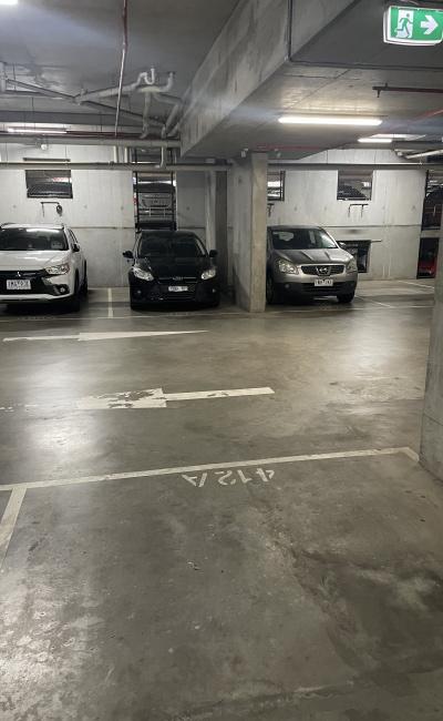 West Melbourne - Great Indoor Parking Near CBD