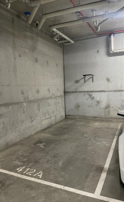 West Melbourne - Great Indoor Parking Near CBD