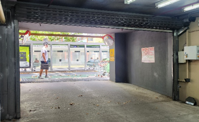CBD Secure Undercover Parking Space in West Melbourne – Easy Access via Latrobe St