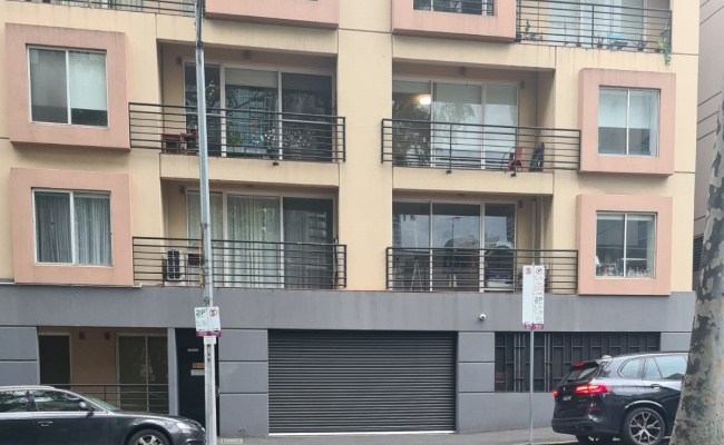 Secure Car Park - Flagstaff Gardens, Melbourne CBD