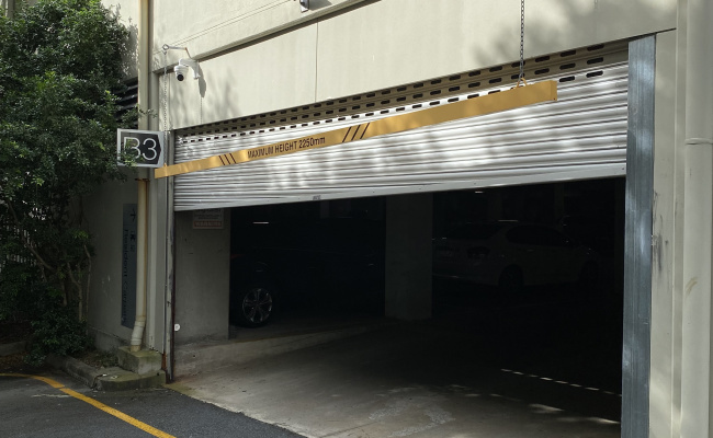 Spring Hill - Secure Undercover Parking Near CBD