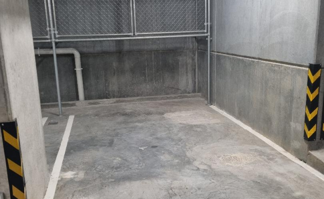 Secure parking in prestige building next to bus and tram stops.