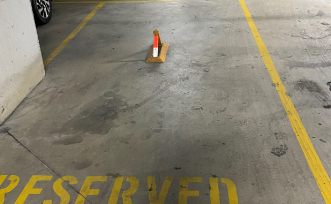 Parking spaces available in Homebush!