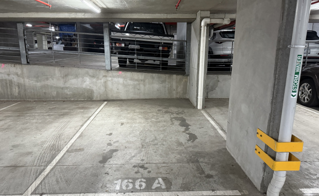 Great parking space near CBD. Convenient and accessible via public transport
