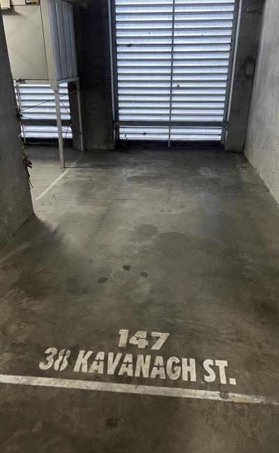 Parking in southbank near flinders street