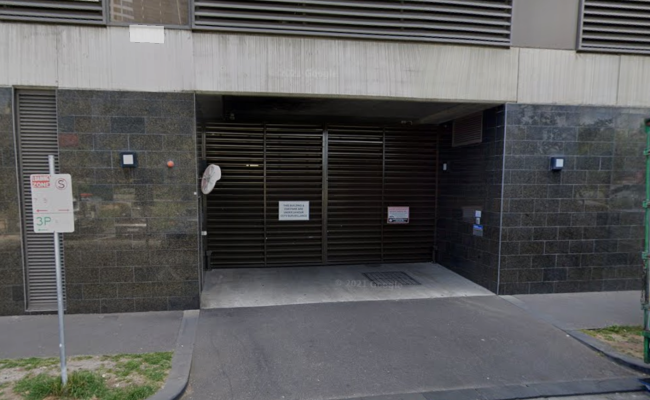 Secure/Undercover Parking Spot Available in Southbank, Near Public Transport/Crown