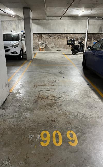 TWO Secure Tandem Car Spaces Mascot 24/7 Access