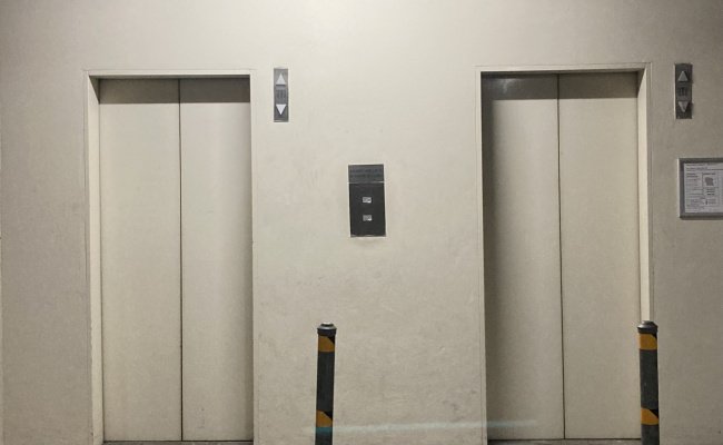 Secure and safe indoor car parking, 24/7 access, Sydney cbd on Kent street, near everything