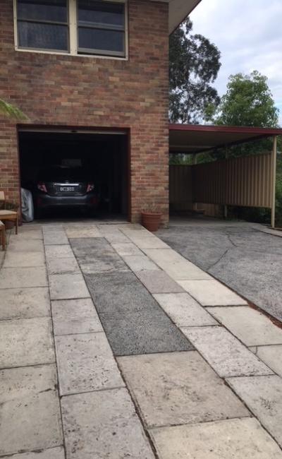 Secure Lock Up Garage 1 min from Gosford Station