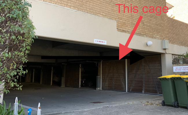 DOUBLE garage secure parking for rent - walk to Mater Hospital, Waverton Station & North Sydney Dem