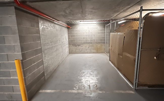 Parking space in Melbourne Aurora Apartments