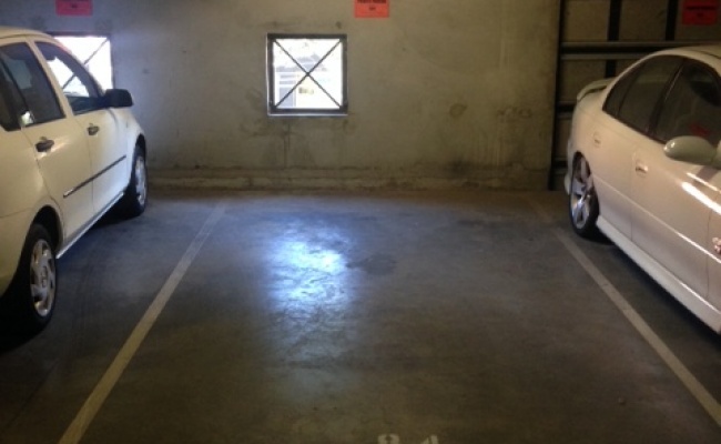 Convenient Spacious Secure CBD Parking Space