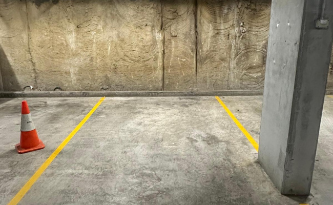 Car Parking Space for rent in Zetland