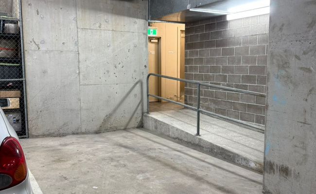 Undercover parking very close to USYD, 10 mins to Central & 5 mins to RPA