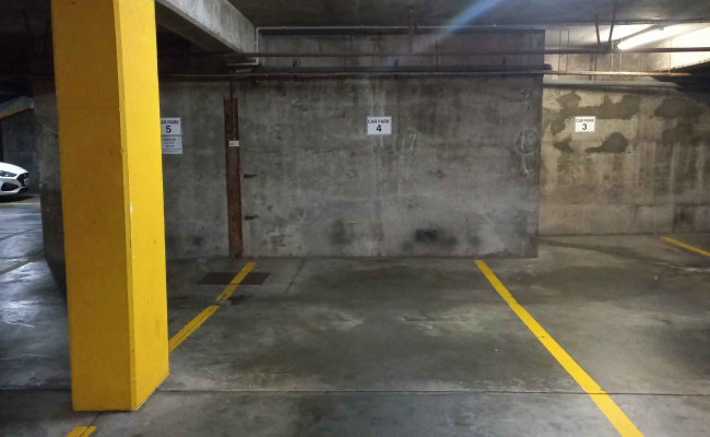 Indoor lot parking on Leichhardt Street in Spring Hill Queensland Indoor lot parking on Leichhardt Street in Spring Hill Queensland