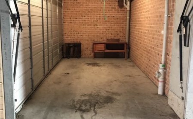 Parramatta - Safe Garage near Harris Park Station