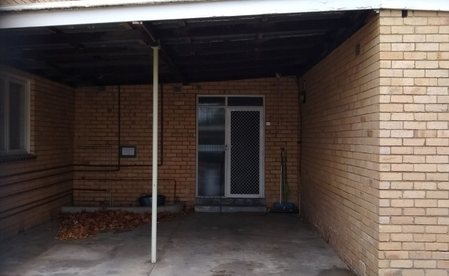 Covered car port in Essendon