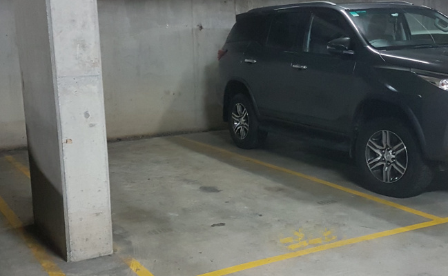 Wolli Creek - Undercover Parking Near Airport