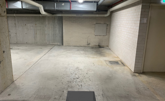 Large secure space in indoor lot, 4 minutes walk to St Leonards Station & Crows Nest Metro.