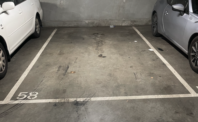 Fantastic Secure Melbourne CBD Parking near Tram stops