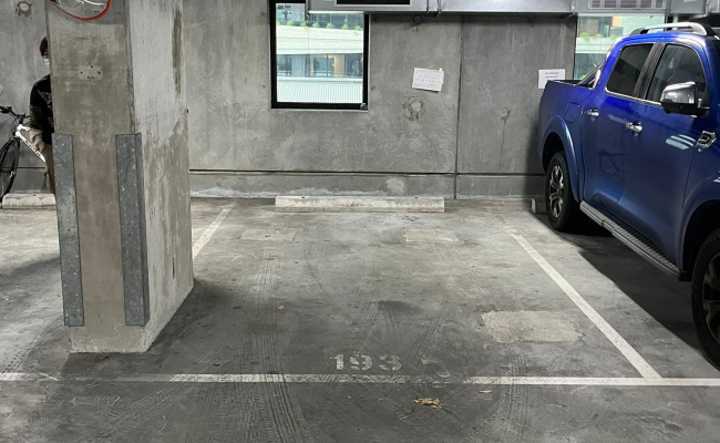 Southern Cross apartment parking