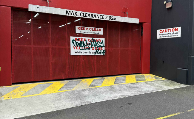Melbourne CBD - Secure Parking Near Carlton Gardens