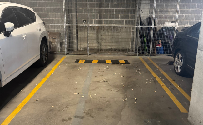 CAR PARK AND STORAGE NEAR ASHFIELD STATION