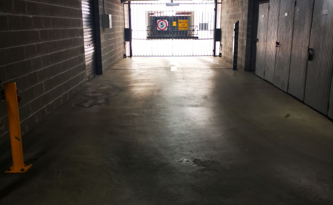 #1 Great Indoor Parking Space in CBD Canberra
